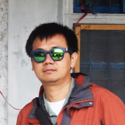 Associate Professor Jih-Pai Lin